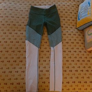 OUTDOOR VOICES LEGGINGS IN HUNTER/SLATE/BALLET